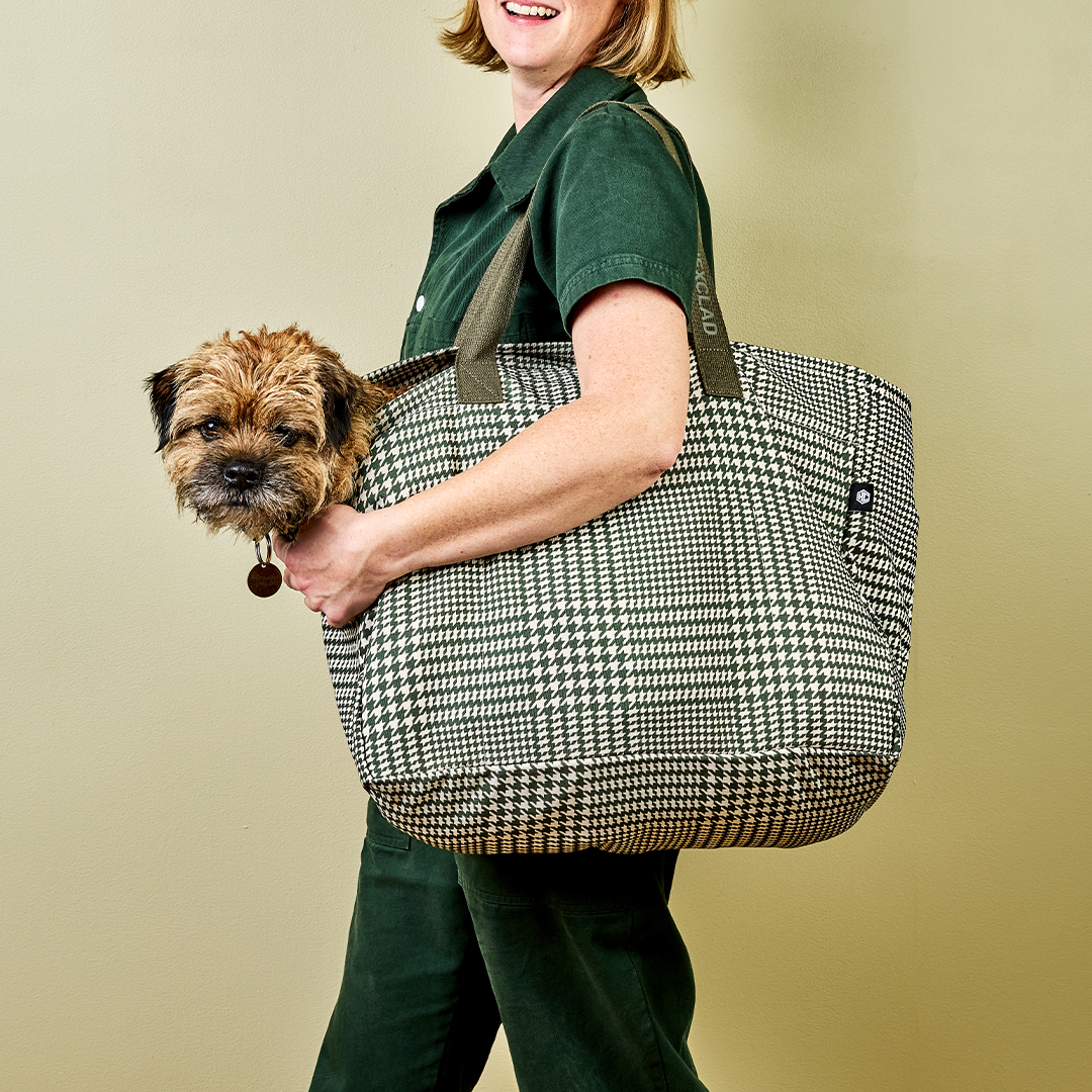 The Everything Everywhere Bag (Houndstooth-Forest)