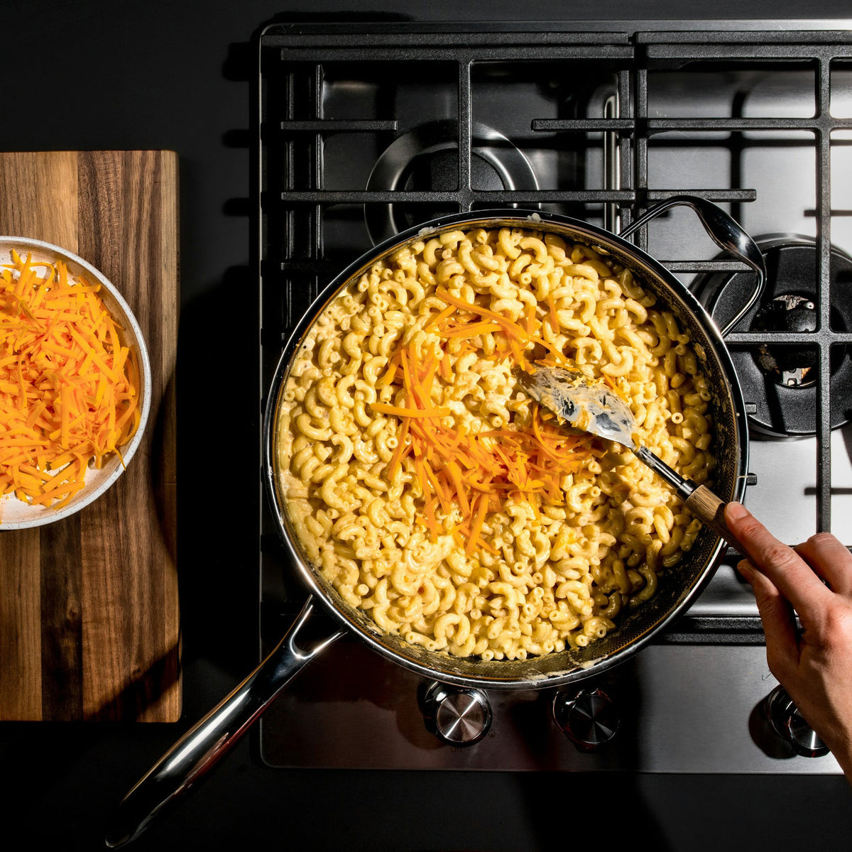 Hybrid Deep Sauté Pan with Lid, 4.5-Qt